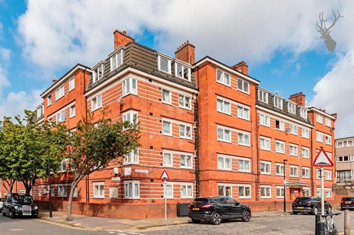 1 Bedroom Flat To Rent In Bacton Street, Bethnal Green, E2