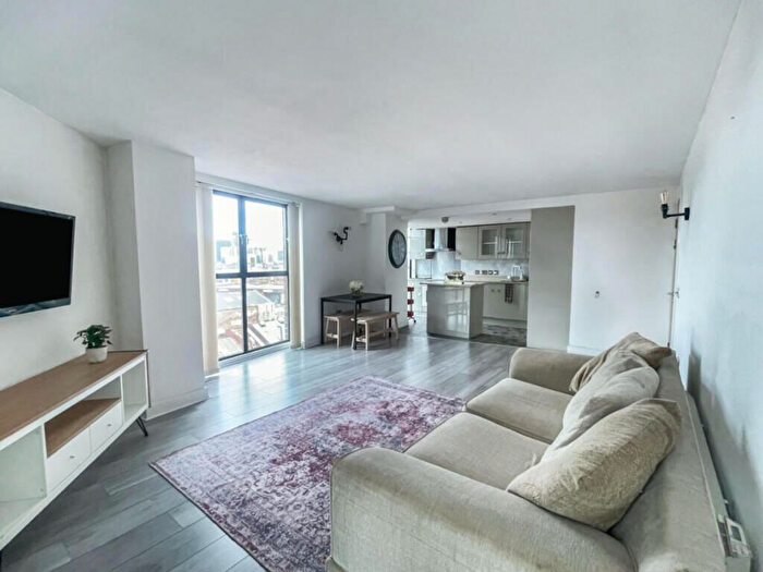 2 Bedroom Apartment To Rent In Bradford Street, Birmingham, B12