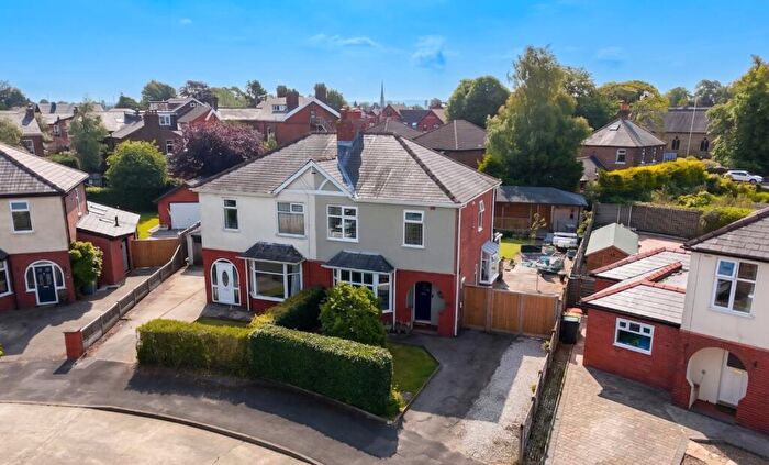 3 Bedroom Semi Detached House For Sale In The Crescent, Ashton On Ribble, PR2