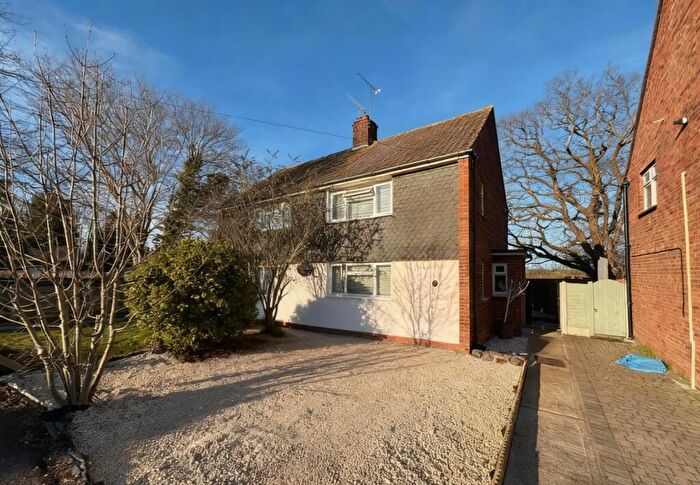 2 Bedroom Semi-Detached House For Sale In Hope Close, Mountnessing, Brentwood, CM15