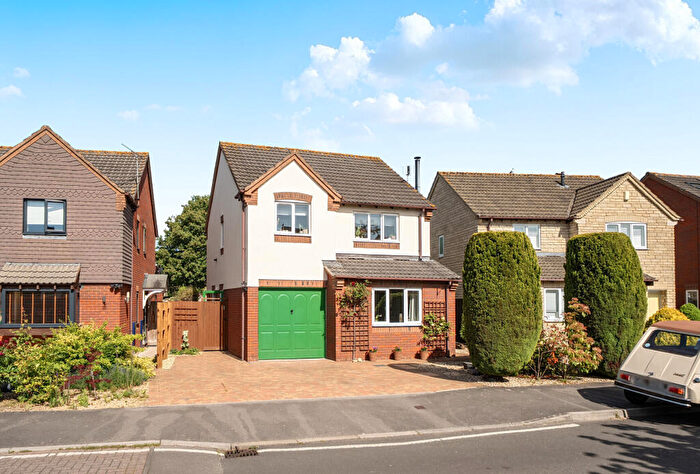 3 Bedroom Detached House For Sale In Ashlea Meadow, Bishops Cleeve, Cheltenham, Gloucestershire, GL52