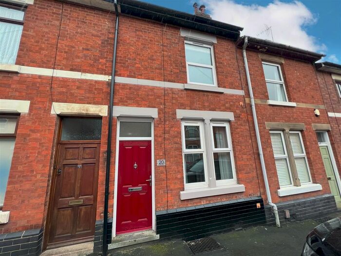 3 Bedroom Terraced House To Rent In Longford Street, Derby, DE22