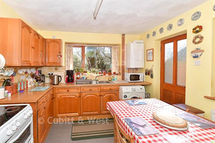 3 Bedroom Detached Bungalow For Sale In The Avenue, Kingston, Lewes, East Sussex, BN7