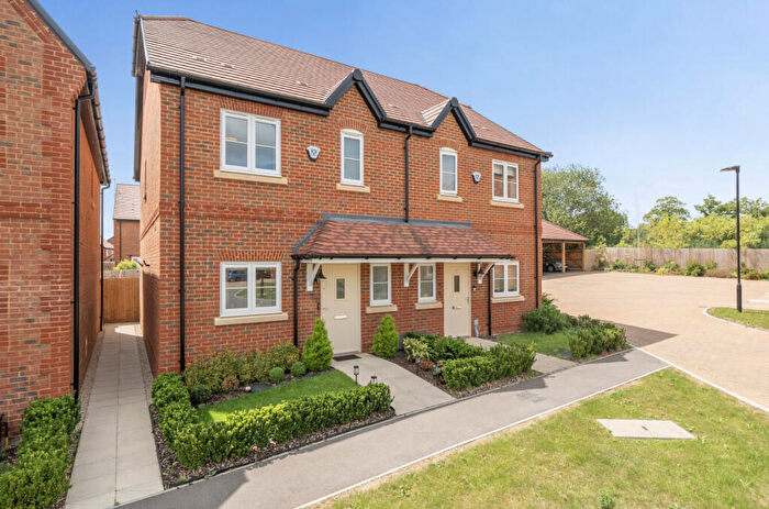 3 Bedroom Semi-Detached House For Sale In Ferris Green, Warfield, Bracknell, Berkshire, RG42