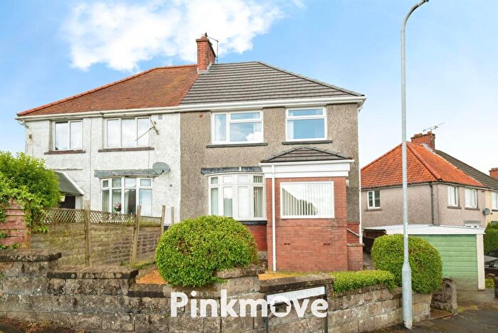 3 Bedroom Semi-Detached House For Sale In Gaer Park Drive, Newport, NP20