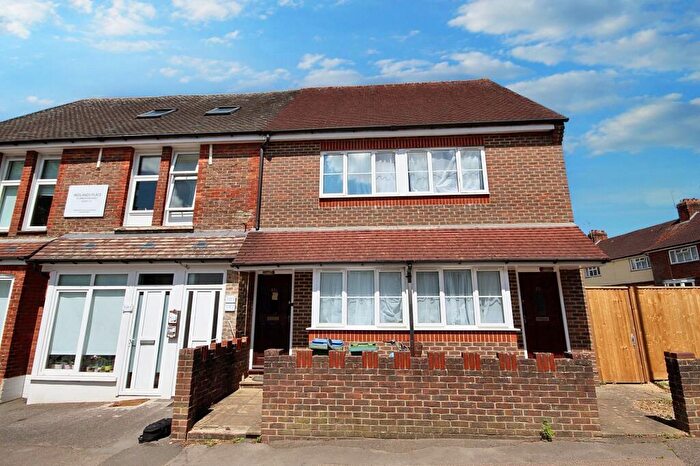 2 Bedroom Maisonette To Rent In Brighton Road, Horsham, RH13