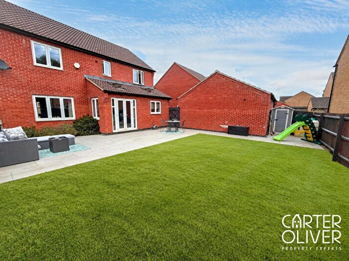 4 Bedroom Detached House For Sale In Leaders Way, Lutterworth, LE17