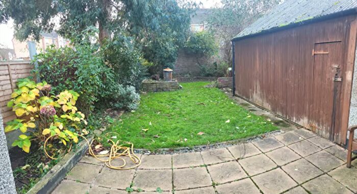 4 Bedroom Terraced House To Rent In Montpelier Gardens, Romford, Essex, RM6