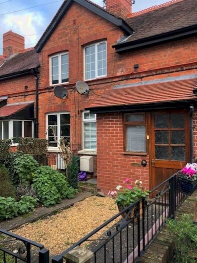 2 Bedroom Terraced House To Rent In Howells Place, Monmouth, NP25