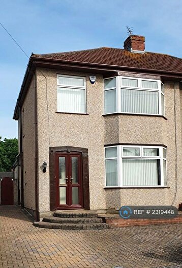 6 Bedroom Semi-Detached House To Rent In Mackie Avenue, Filton, Bristol, BS34