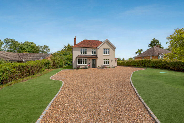 4 Bedroom Detached House For Sale In Perry Lane, Bledlow, Princes Risborough, HP27