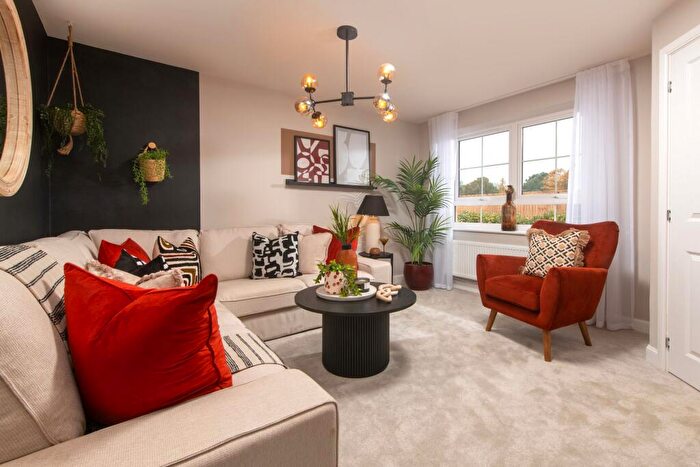 3 Bedroom Terraced House For Sale In Winnycroft Lane, Matson, Gloucester, GL4