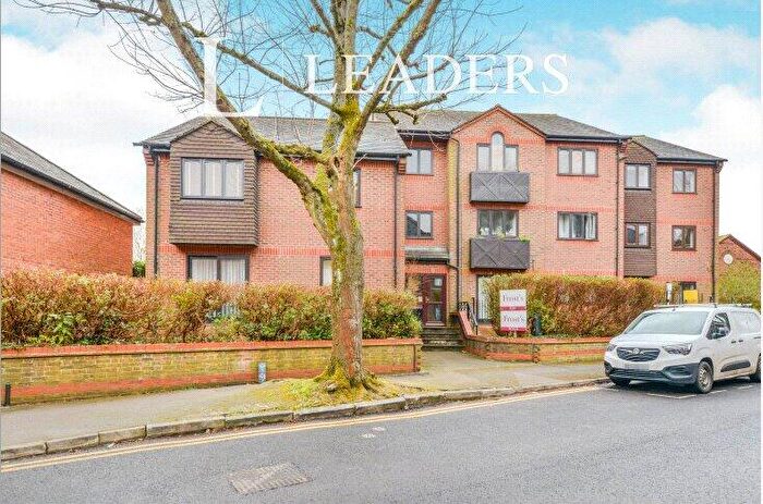 1 Bedroom Flat To Rent In Chatsworth Court, Granville Road, AL1