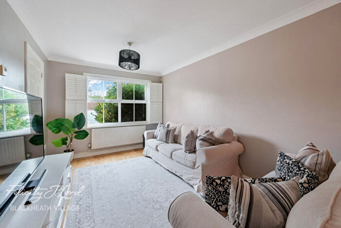 2 Bedroom Terraced House For Sale In Kendall Road, London, SE18