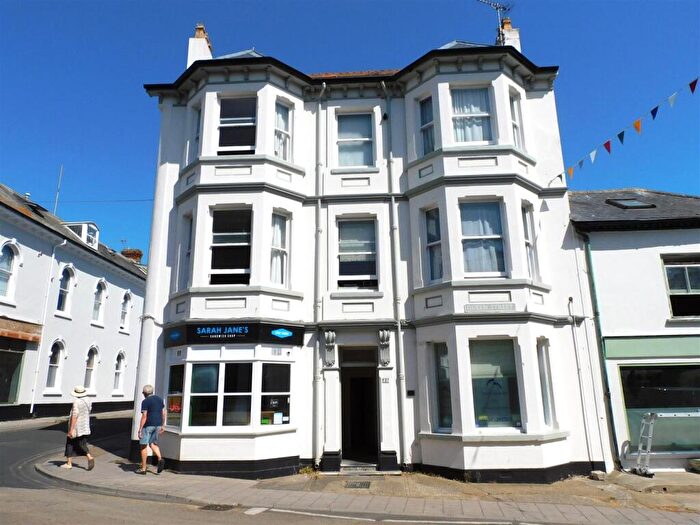 3 Bedroom Apartment For Sale In Queen Street, Seaton, EX12