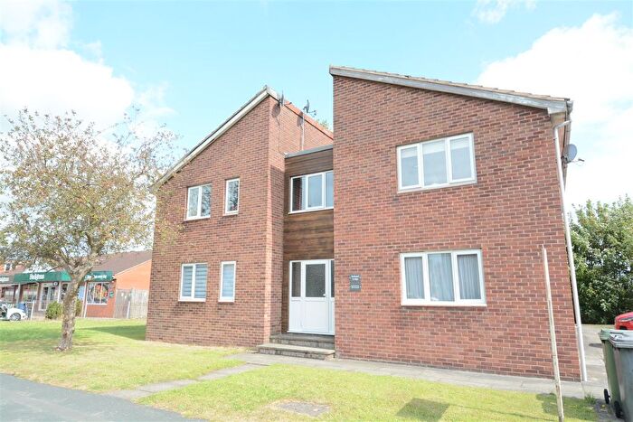 1 Bedroom Flat To Rent In Sycamore Road, Barlby, Selby, YO8