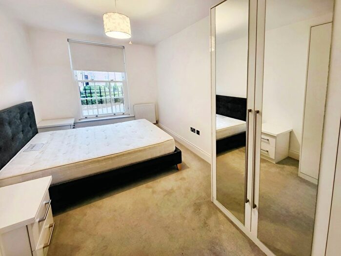 1 Bedroom Flat To Rent In Walkershall Way, Manchester, Greater Manchester, M20