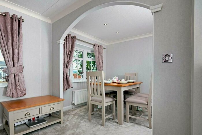 2 Bedroom Park Home For Sale In Johnstonebridge, Dumfries And Galloway, DG11