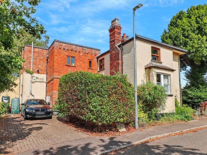 2 Bedroom Maisonette For Sale In The Sidings, Earsham, NR35