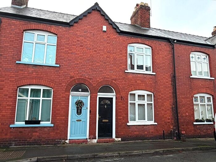 2 Bedroom Terraced House For Sale In Wallace Street, Castle, Northwich, CW8