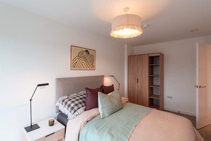 2 Bedroom Apartment To Rent In Milliners Yard, Liverpool, L3