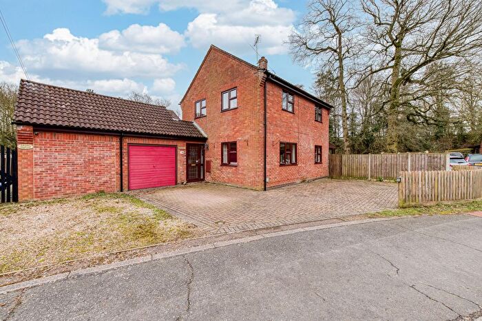 3 Bedroom Detached House For Sale In Epsom Gardens, Dereham, NR19