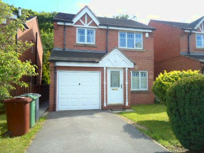 3 Bedroom Detached House To Rent In Boothroyd Drive, Meanwood, Leeds, LS6