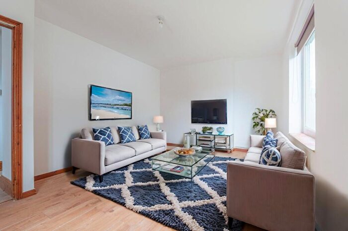 2 Bedroom Apartment To Rent In Robson Road, Norwich, NR5