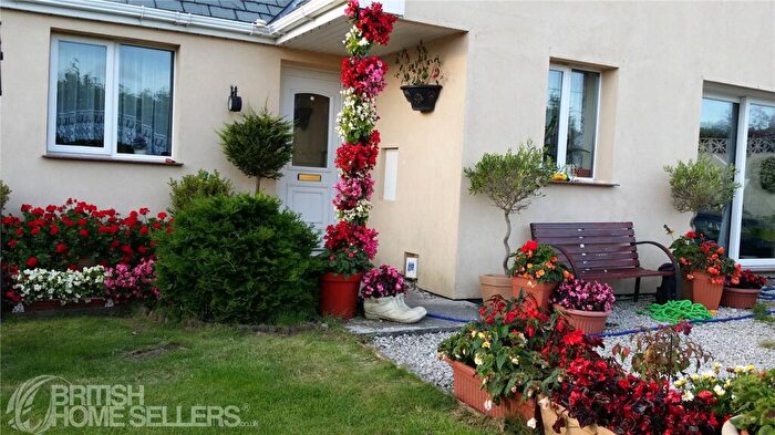 4 Bedroom Detached House For Sale In Beacon Road, Foxhole, St. Austell, Cornwall, PL26