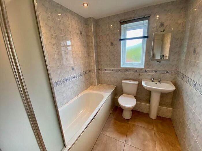 2 Bedroom Flat To Rent In Banky Meadow, Burbage, Hinckley, LE10