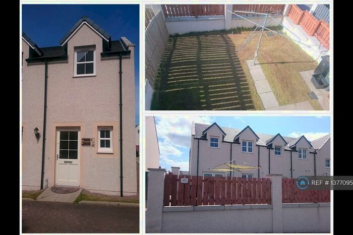 3 Bedroom End Of Terrace House To Rent In Wellington Terrace, Cove, Aberdeen, AB12