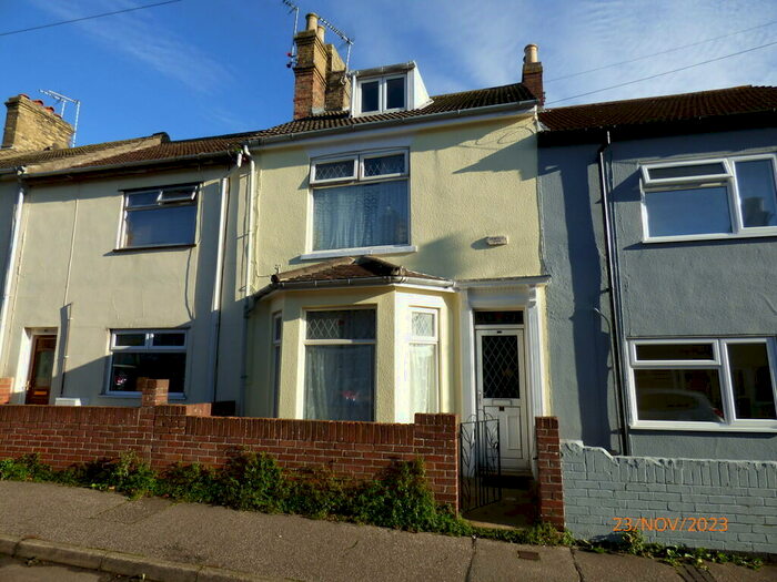 3 Bedroom Terraced House To Rent In Princes Road, Lowestoft, NR32
