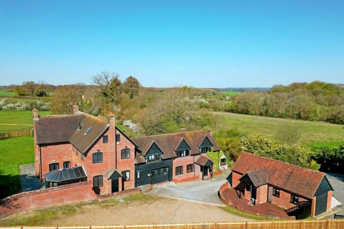 10 Bedroom Detached House For Sale In Fullers Hill, Amersham, HP6