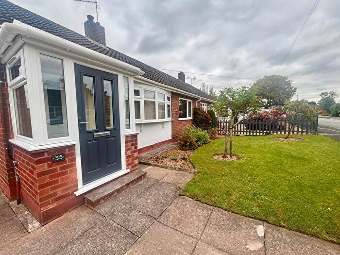 2 Bedroom Bungalow To Rent In Burlea Drive, Shavington, Crewe, CW2