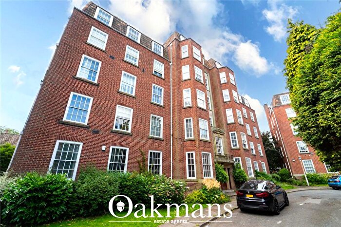 3 Bedroom Apartment To Rent In Kenilworth Court, Hagley Road, Birmingham, West Midlands, B16