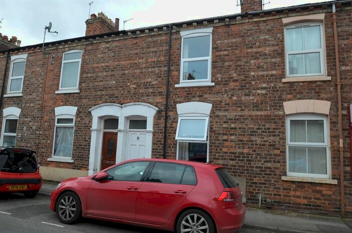 3 Bedroom Terraced House To Rent In Newborough Street, York, YO30