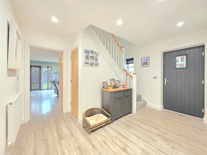 3 Bedroom Detached Bungalow For Sale In Orchard Close, Crowland, PE6