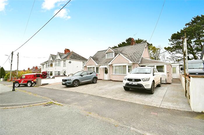 5 Bedroom Detached House For Sale In Tenby Road, Cardigan, Ceredigion, SA43