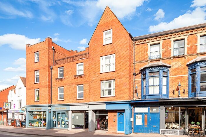 2 Bedroom Flat To Rent In St Clements, Oxford, OX4
