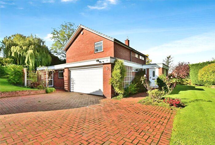 4 Bedroom Detached House For Sale In Pennine Drive, Altrincham, WA14