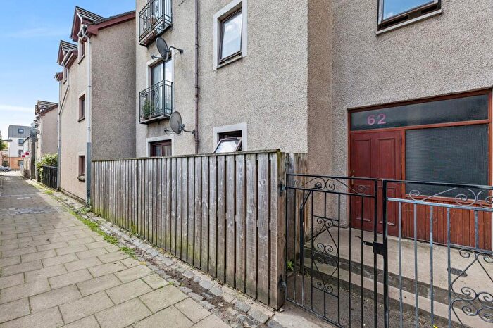 1 Bedroom Flat For Sale In South Street, Perth, PH2