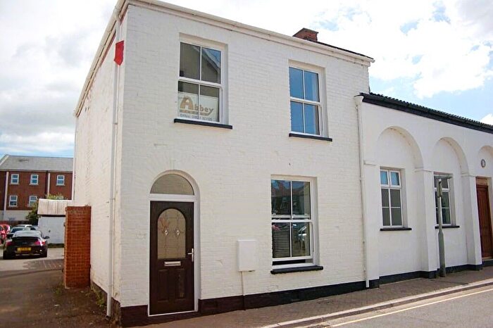 3 Bedroom Terraced House To Rent In South Street, Taunton, TA1