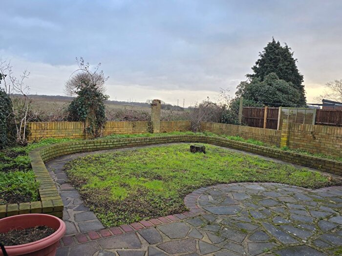 2 Bedroom Flat To Rent In Courtney Road, Chadwell St Mary, RM16