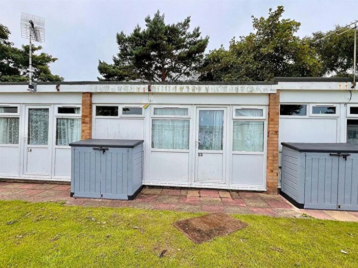2 Bedroom Chalet For Sale In Beach Road, Hemsby, NR29