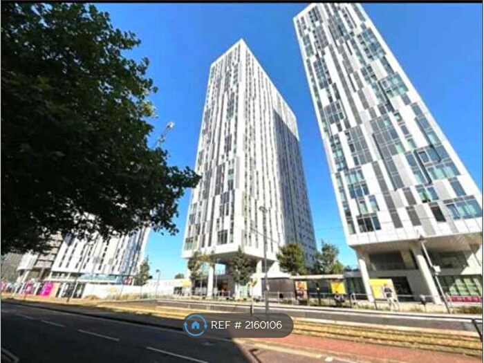 1 Bedroom Flat To Rent In Michigan Point Tower A, Salford, M50