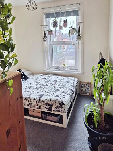 3 Bedroom Terraced House To Rent In Renny Road, Portsmouth, Hampshire, PO1