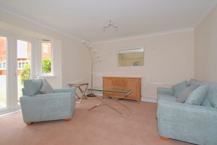 1 Bedroom Apartment To Rent In St Thomas Street, Oxford, OX1