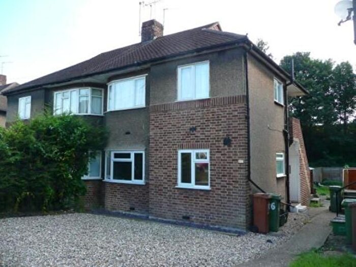 2 Bedroom Maisonette To Rent In Eversley Avenue, Barnehurst, Kent, DA7