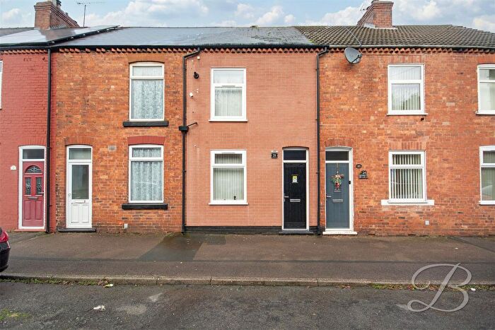 3 Bedroom Terraced House For Sale In York Road, Shirebrook, Mansfield, NG20