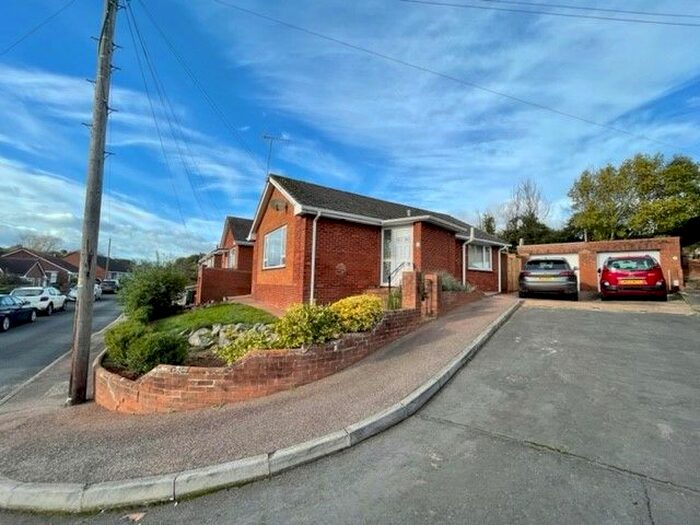 2 Bedroom Bungalow To Rent In Lonsdale Road, Exeter, EX1